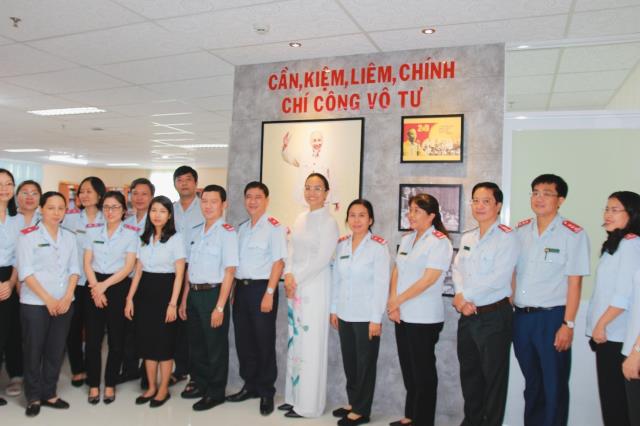 Hình ảnh
